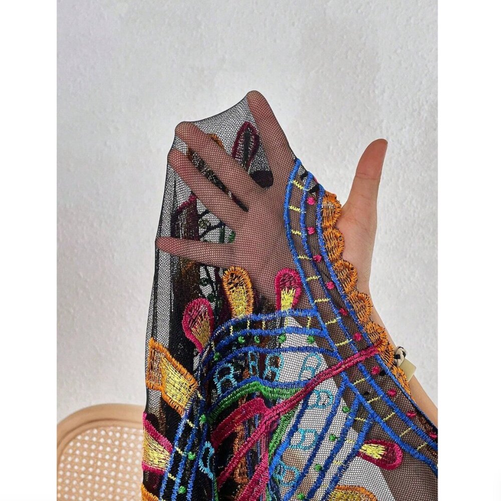 Summer in Posh C 🔆 | Euro Style Summer Beach Colorful Embroidery Kimono - Picture 8 of 9
